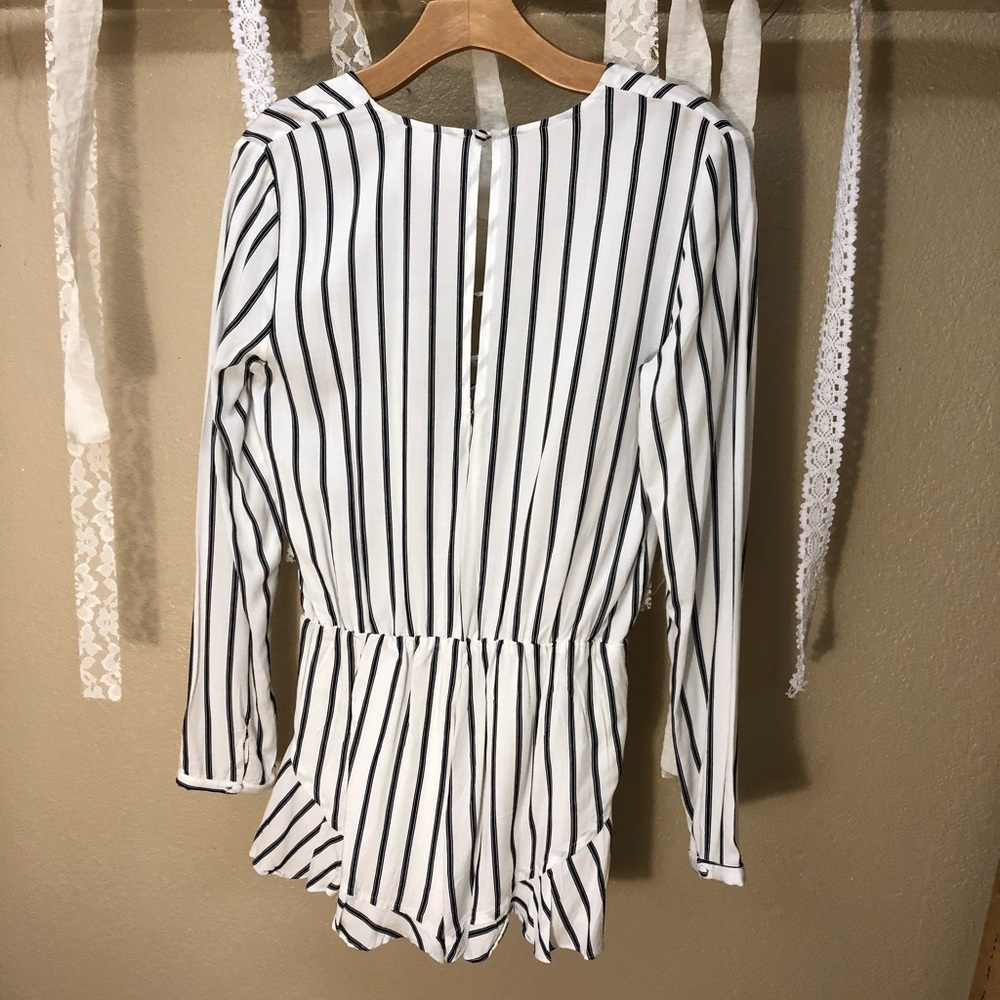 Romper - Picture 4 of 4